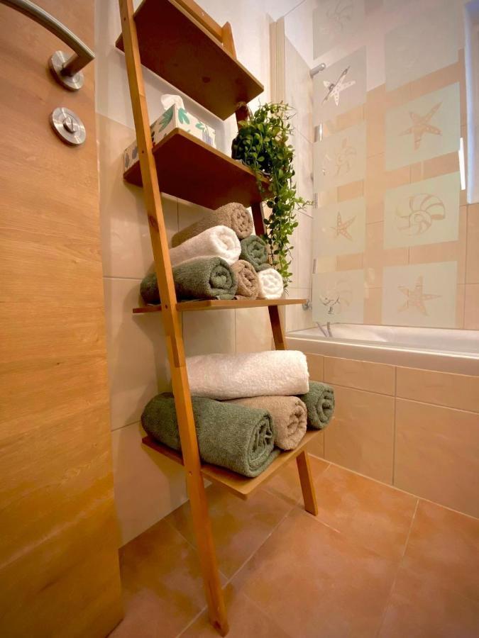 Apartment Ferienwohnung Das Unterach Am Attersee Eksteriør bilde