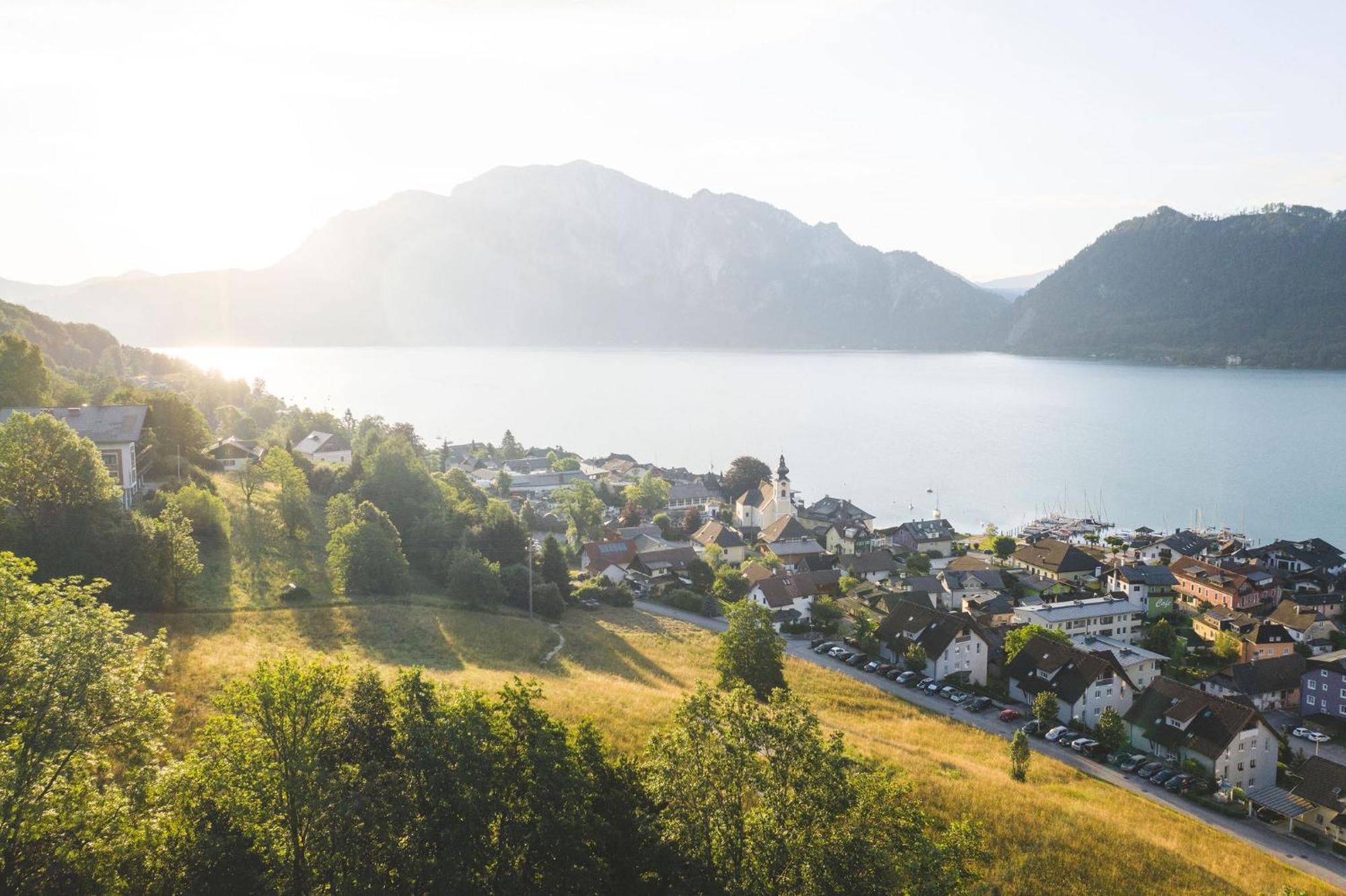 Apartment Ferienwohnung Das Unterach Am Attersee Eksteriør bilde